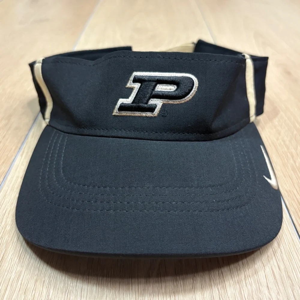 Nike Purdue Boilermakers Dri-FIT Visor Hat Black Gold Adjustable Mens NCAA